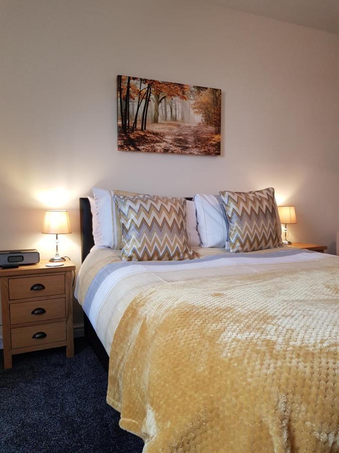 Park View Chase Villa York Exterior foto