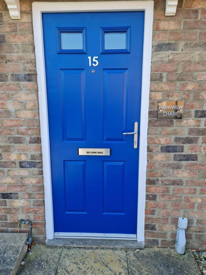 Park View Chase Villa York Exterior foto